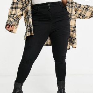 NWT HIGH WAISTED BLACK SKINNY JEANS
